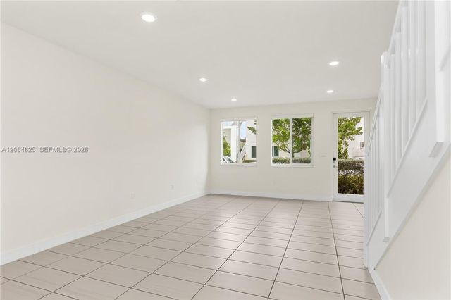6416 NW 102nd Court 115, Doral, FL 33178