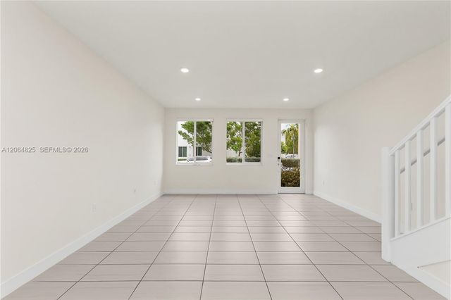 6416 NW 102nd Court 115, Doral, FL 33178