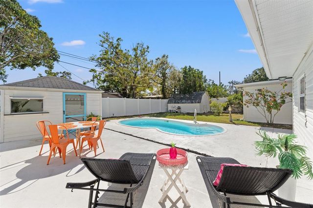 5314 13TH AVENUE S, Gulfport, FL 33707