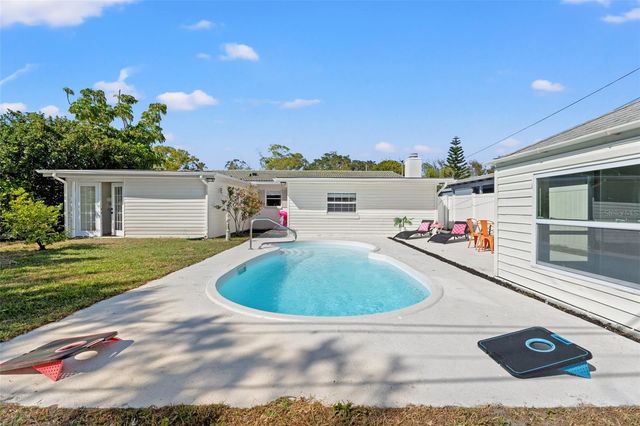 5314 13TH AVENUE S, Gulfport, FL 33707