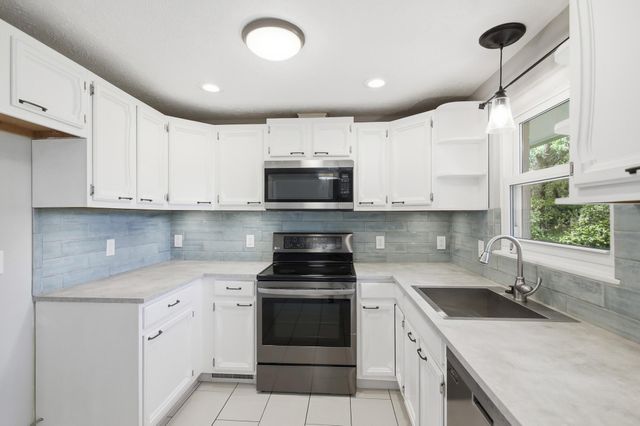 1015 Romanus Drive 1015 Romanus Drive, Vandalia, OH 45377