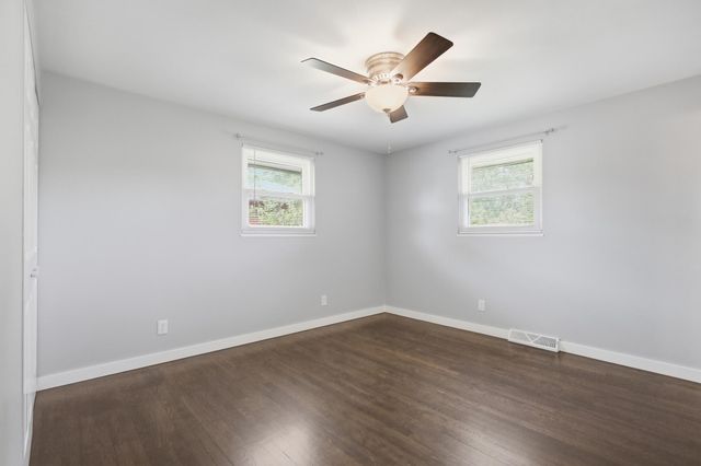 1015 Romanus Drive 1015 Romanus Drive, Vandalia, OH 45377