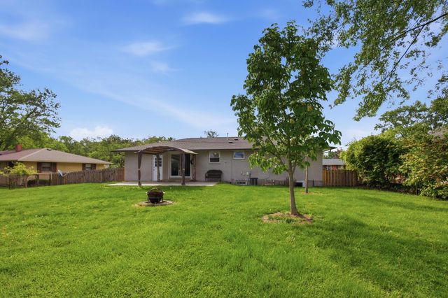 1015 Romanus Drive 1015 Romanus Drive, Vandalia, OH 45377