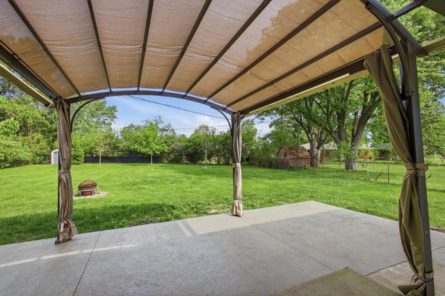 1015 Romanus Drive 1015 Romanus Drive, Vandalia, OH 45377