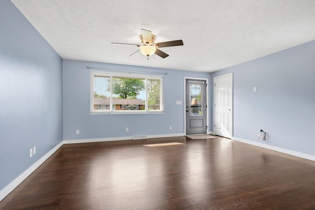 1015 Romanus Drive 1015 Romanus Drive, Vandalia, OH 45377