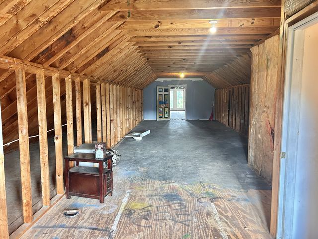 235 Breezy Knoll Ln, Morrison, TN 37357