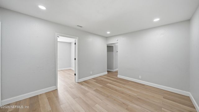 2356 3RD Avenue, Jacksonville, FL 32208