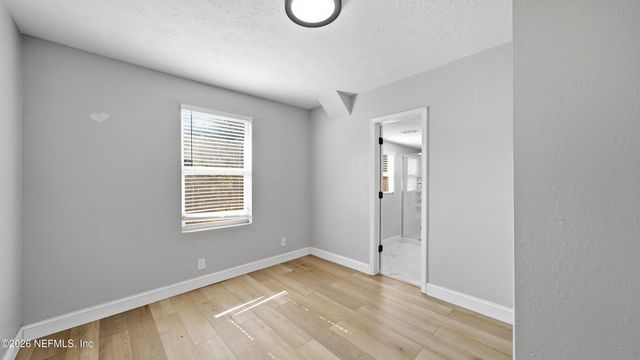 2356 3RD Avenue, Jacksonville, FL 32208