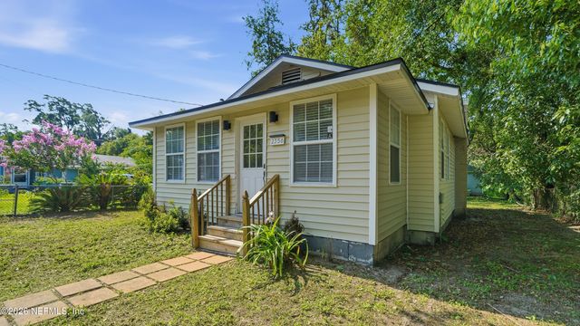 2356 3RD Avenue, Jacksonville, FL 32208