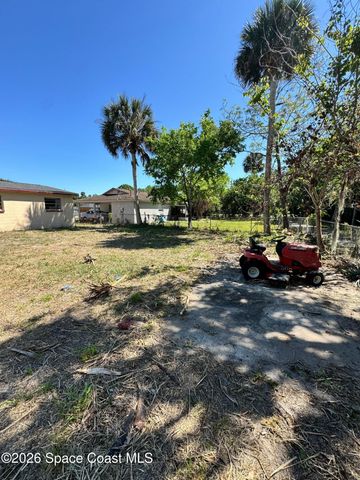 305 Cherry Laurel Avenue, Cocoa, FL 32926