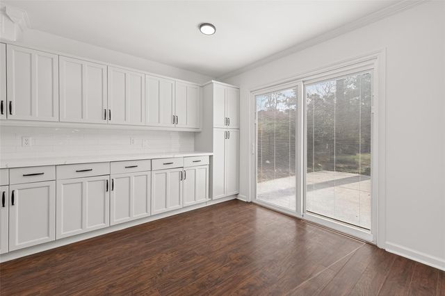 6211 Allentown Drive, Spring, TX 77389