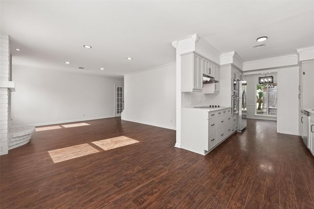 6211 Allentown Drive, Spring, TX 77389