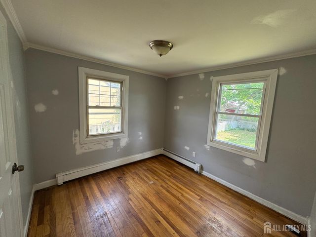 65 Lehigh Avenue, Piscataway, NJ 08854
