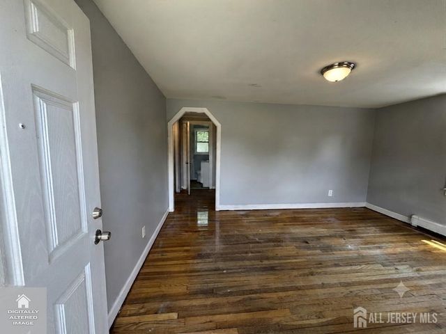 65 Lehigh Avenue, Piscataway, NJ 08854
