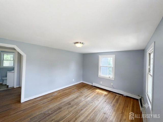 65 Lehigh Avenue, Piscataway, NJ 08854