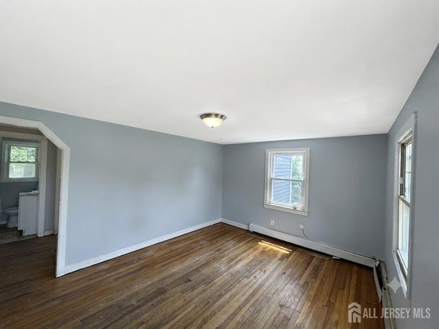 65 Lehigh Avenue, Piscataway, NJ 08854