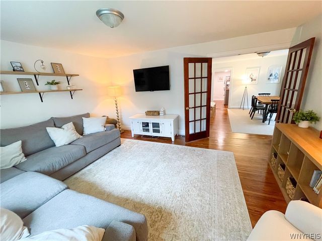 21 Grace Street, Buffalo, NY 14207