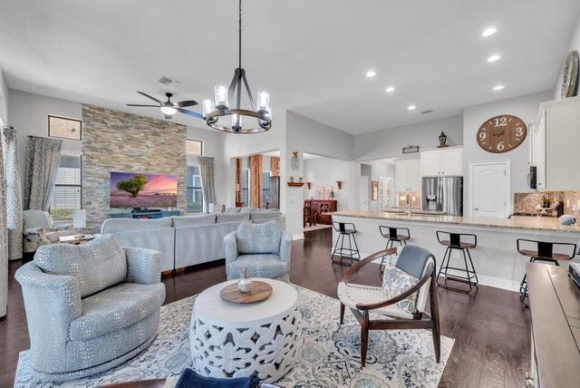 5203 SPARROWGLEN PLACE, Lithia, FL 33547