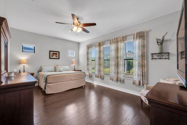 5203 SPARROWGLEN PLACE, Lithia, FL 33547