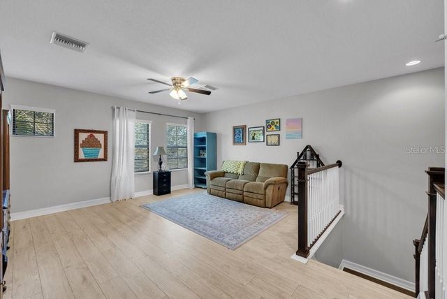 5203 SPARROWGLEN PLACE, Lithia, FL 33547