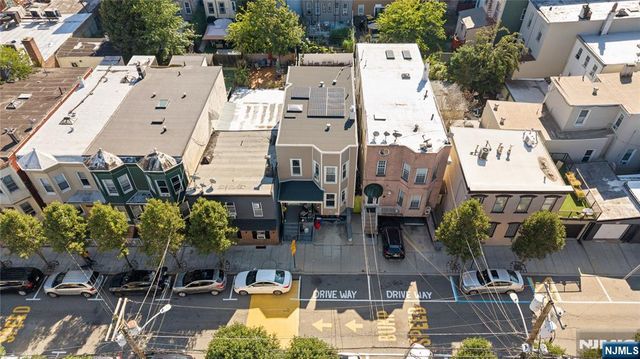 517 Monastery Place, Union City, NJ 07087