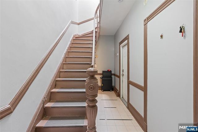 517 Monastery Place, Union City, NJ 07087