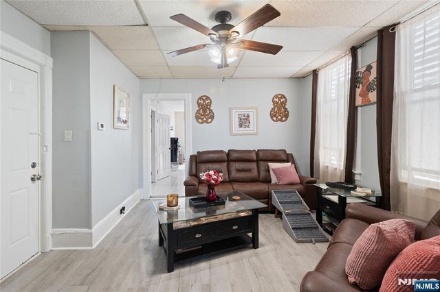 517 Monastery Place, Union City, NJ 07087