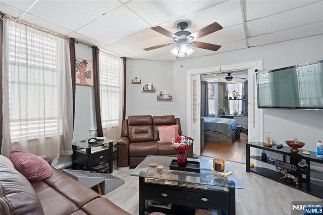 517 Monastery Place, Union City, NJ 07087