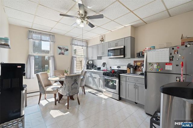 517 Monastery Place, Union City, NJ 07087