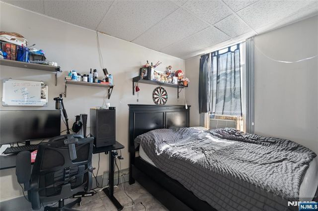 517 Monastery Place, Union City, NJ 07087