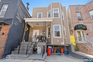 517 Monastery Place, Union City, NJ 07087