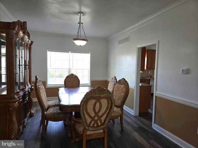 100 LILAC LN, Gilbertsville, PA 19525