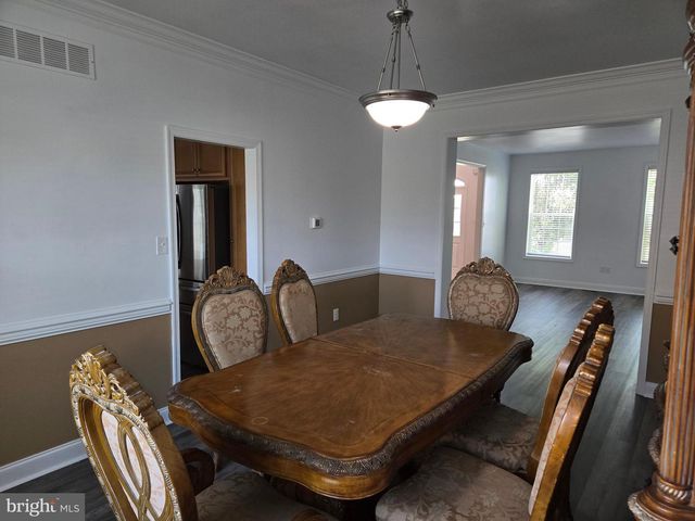 100 LILAC LN, Gilbertsville, PA 19525