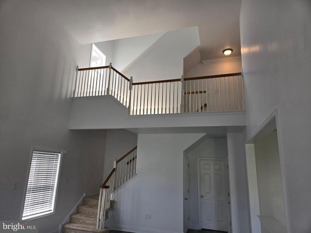 100 LILAC LN, Gilbertsville, PA 19525