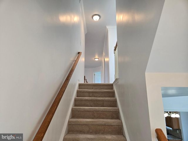 100 LILAC LN, Gilbertsville, PA 19525