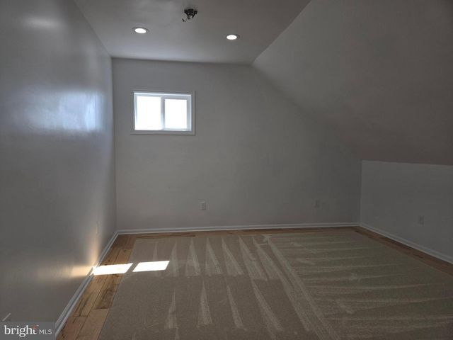 100 LILAC LN, Gilbertsville, PA 19525