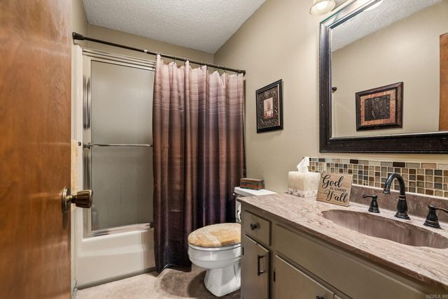 1810 Snow Lane, Alexander, AR 72002