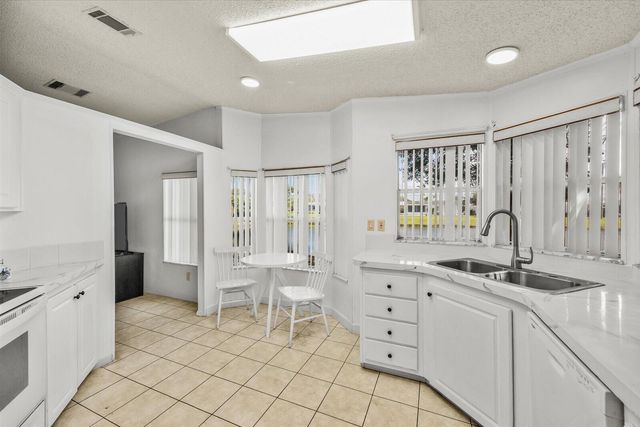 3809 Meadowlark Circle, Port St. Lucie, FL 34952