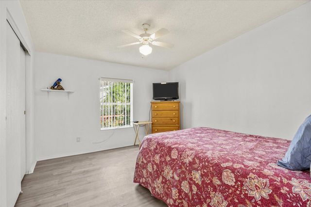 3809 Meadowlark Circle, Port St. Lucie, FL 34952