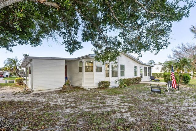 3809 Meadowlark Circle, Port St. Lucie, FL 34952
