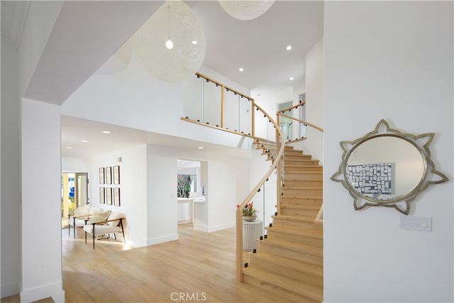 2572 Bayshore, Newport Beach, CA 92663