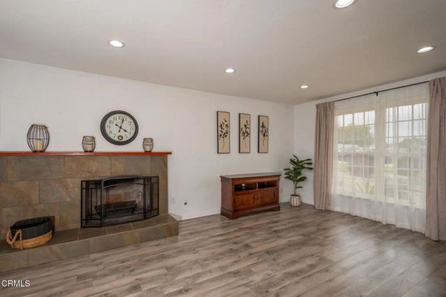 1897 N Landen Street, Camarillo, CA 93010