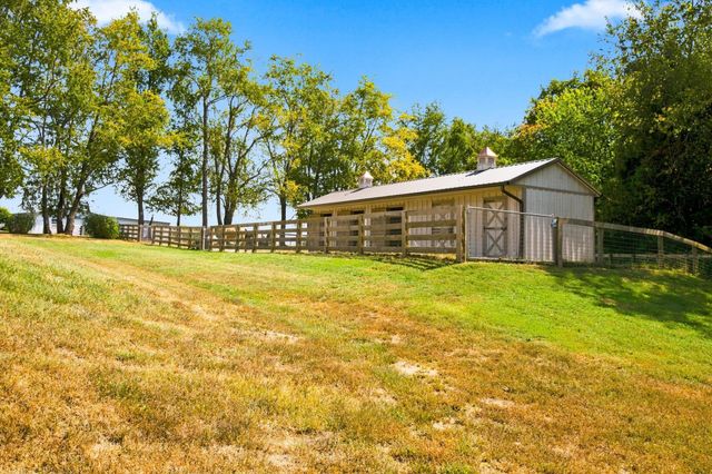 110 Akers Trl, Gallatin, TN 37066