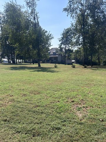110 Akers Trl, Gallatin, TN 37066