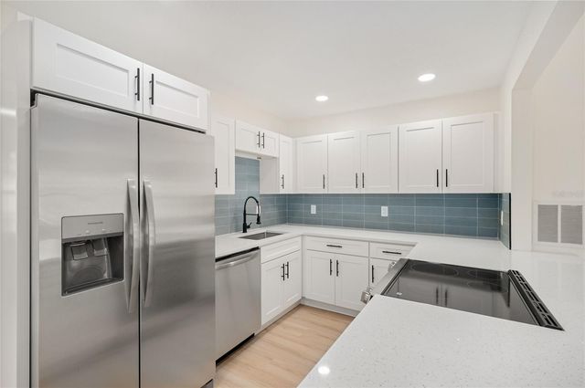 3733 SURREY DRIVE, Orlando, FL 32812