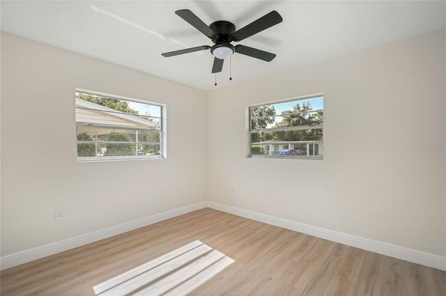 3733 SURREY DRIVE, Orlando, FL 32812