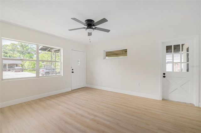 3733 SURREY DRIVE, Orlando, FL 32812