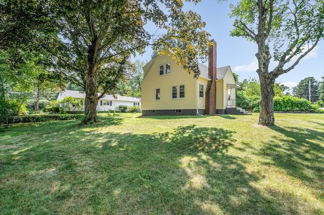15 Junior Avenue, Methuen, MA 01844