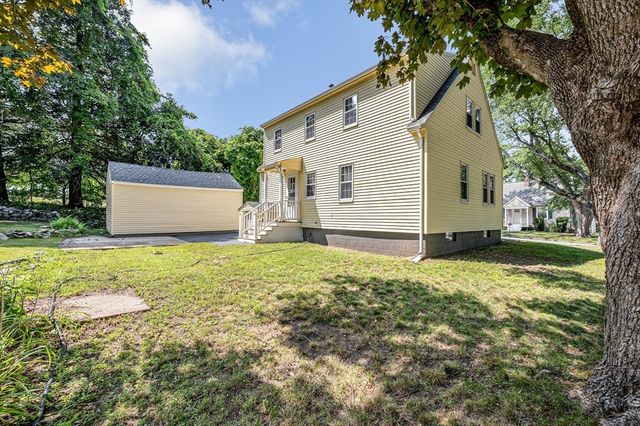 15 Junior Avenue, Methuen, MA 01844