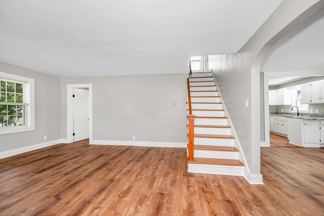 15 Junior Avenue, Methuen, MA 01844